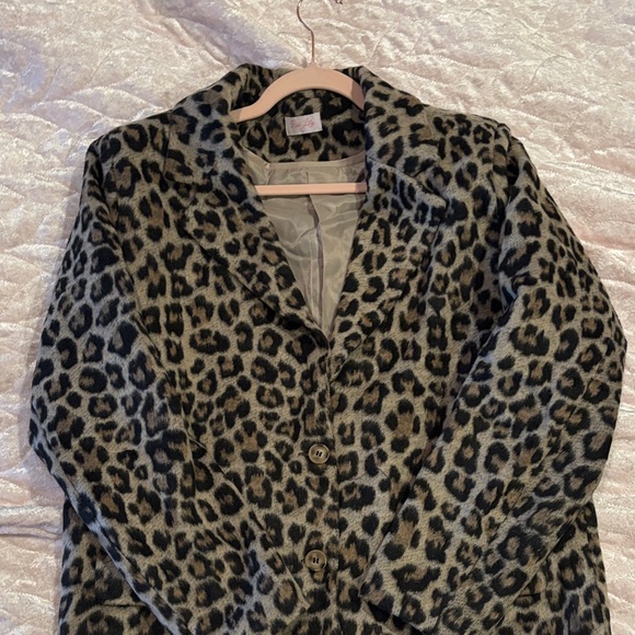 Pink Lily Leopard Print Blazer - Picture 6 of 7